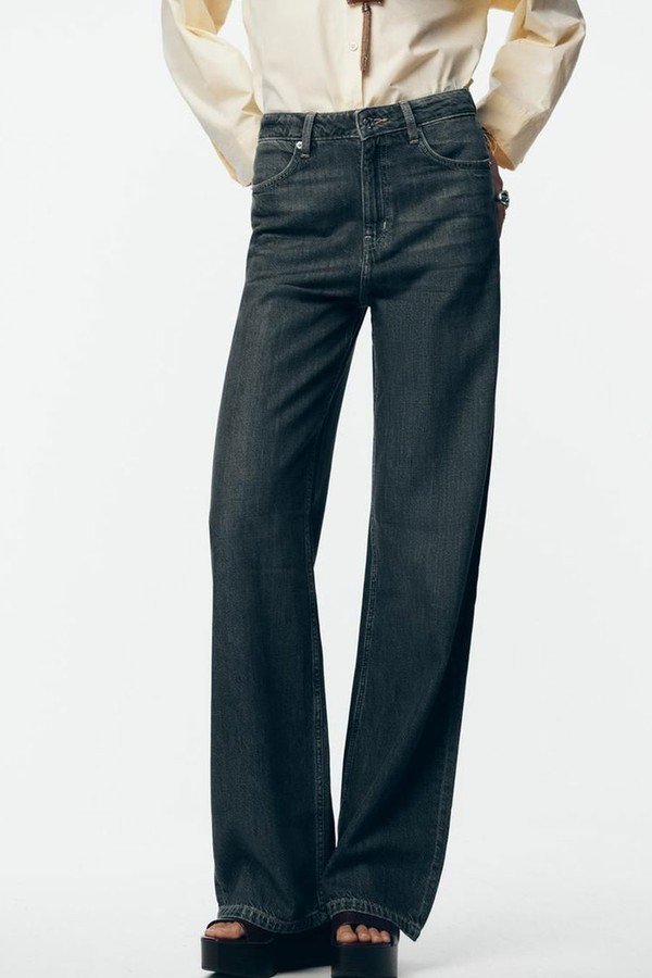 Z1975 Straight Fit High-Waist Jeans