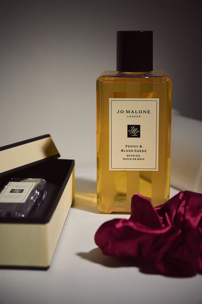 Peony & Blush Suede Bath Oil, £54