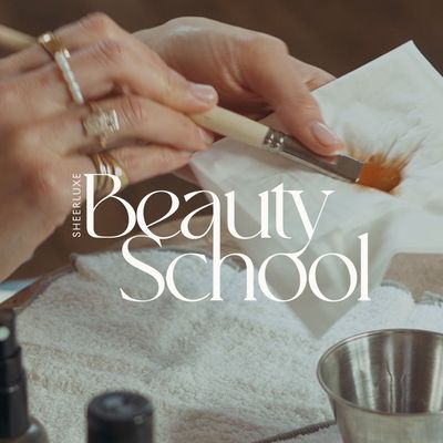 Episode 31 of the SL #BeautySchool is live! This week, @zoetaylormakeup shares exactly how to clean 