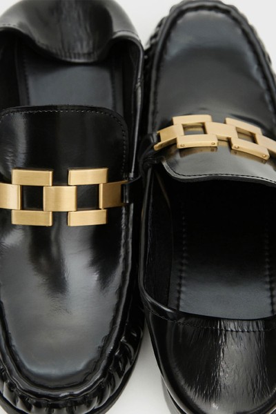 Leather Shoes With Metallic Detail from Mango