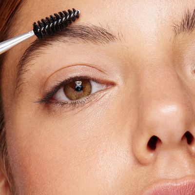 Google’s Top Eyebrow Questions, Answered By An Expert