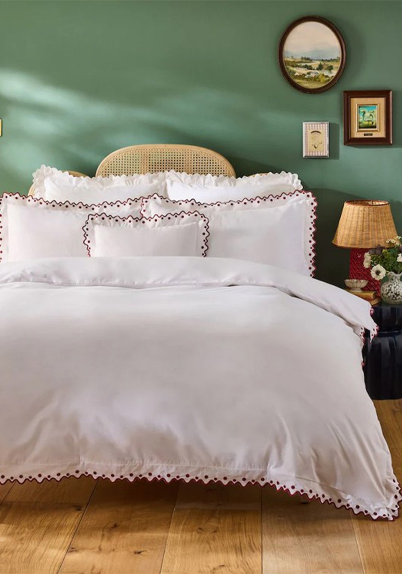 Jester Scallop Spot 200 Thread Count Duvet Cover & Pillowcase Set*