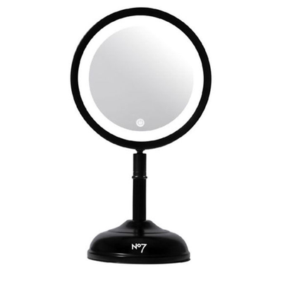 Look Your Best Illuminating Mirror from No7 