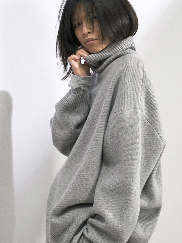20 Grey Knits To Stay Cosy In