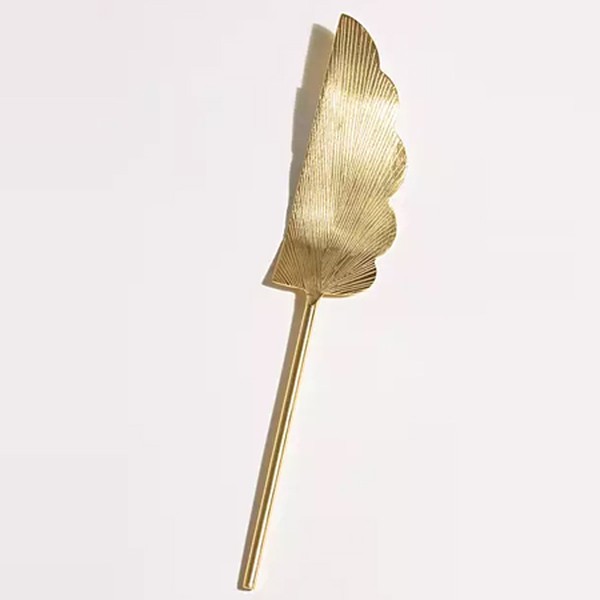Ginkgo Leaf Gold Cake Slice