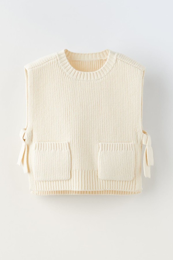 Knit Vest With Bows