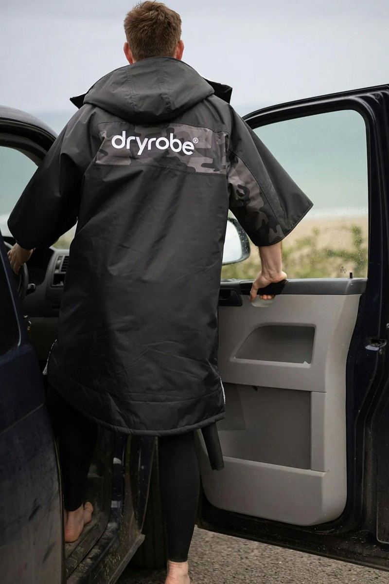 Advance Short Sleeve Robe from Dryrobe