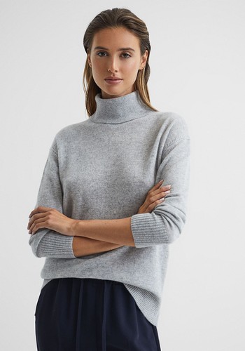 Chloe Cashmere Roll Neck 