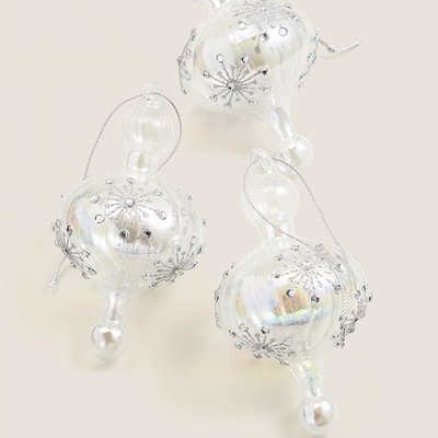 3 Pack Glass Snowflake Baubles