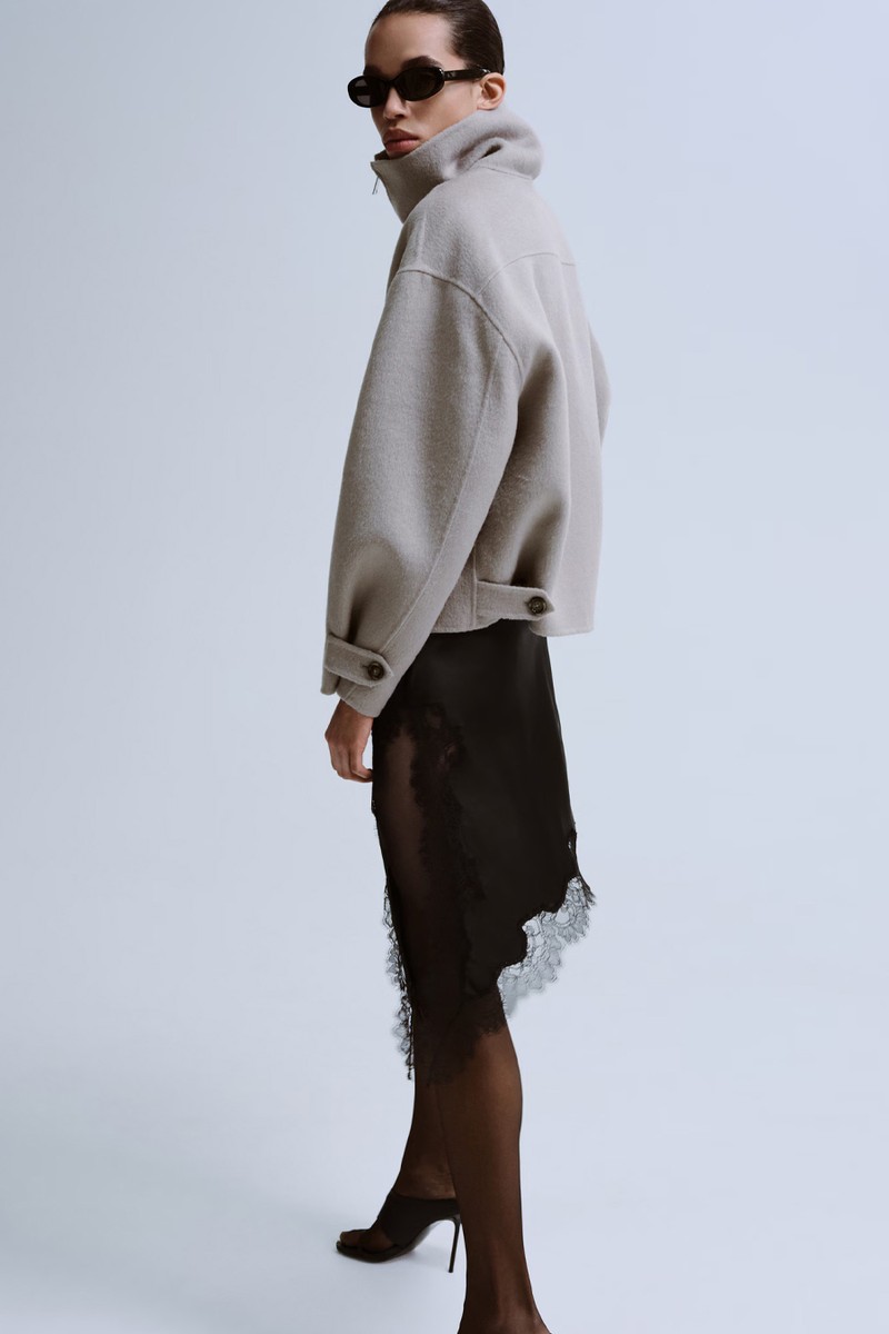 Satin Asymmetric Short Skirt With Lace