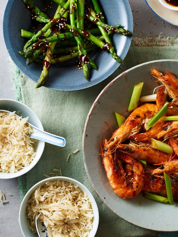 Garlic Butter Prawns With Rice 