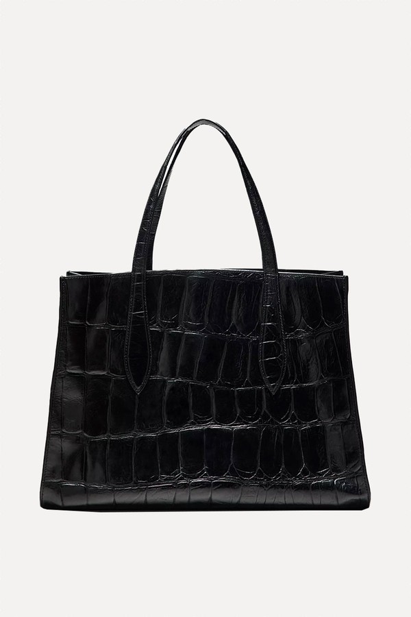 Maxi Nappa Leather Md Icon bag from Massimo Dutti