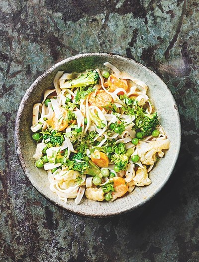 Thai Vegetables With Rice Noodles