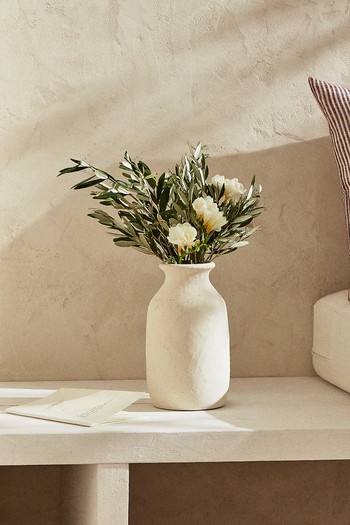 Medium Rustic Vase from Zara Home