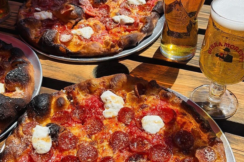 Crisp Pizza At The Marlborough