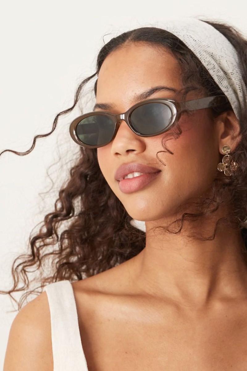 Oval Sunglasses from Jeepers Peepers
