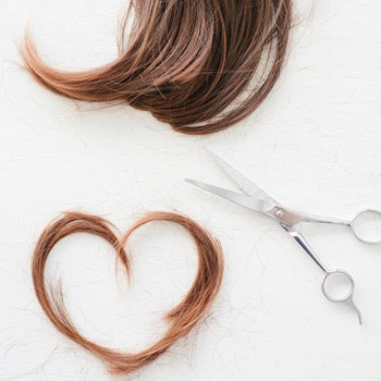 6 Things To Consider Before Trimming Your Own Hair 