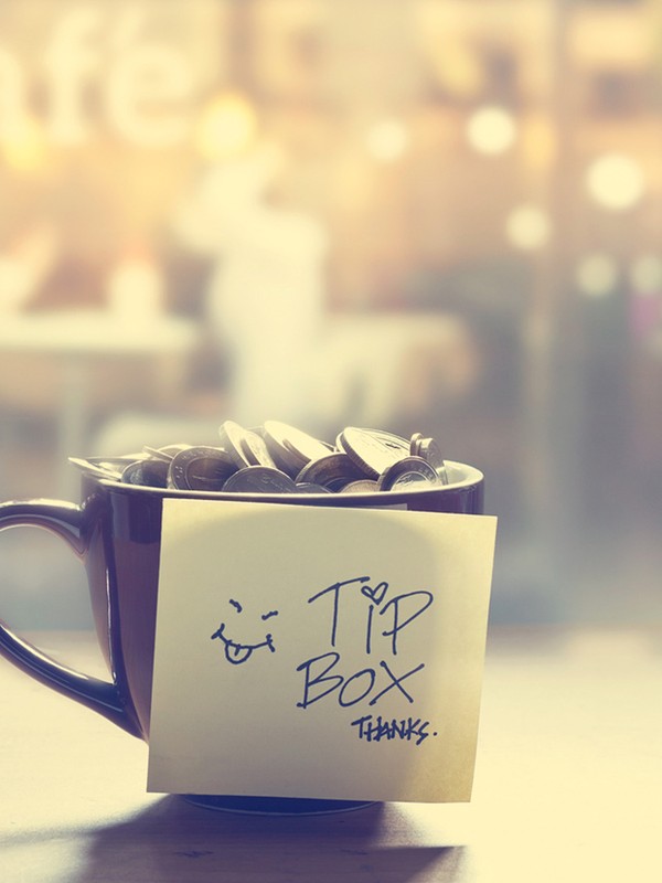 A Guide To Modern Tipping Etiquette