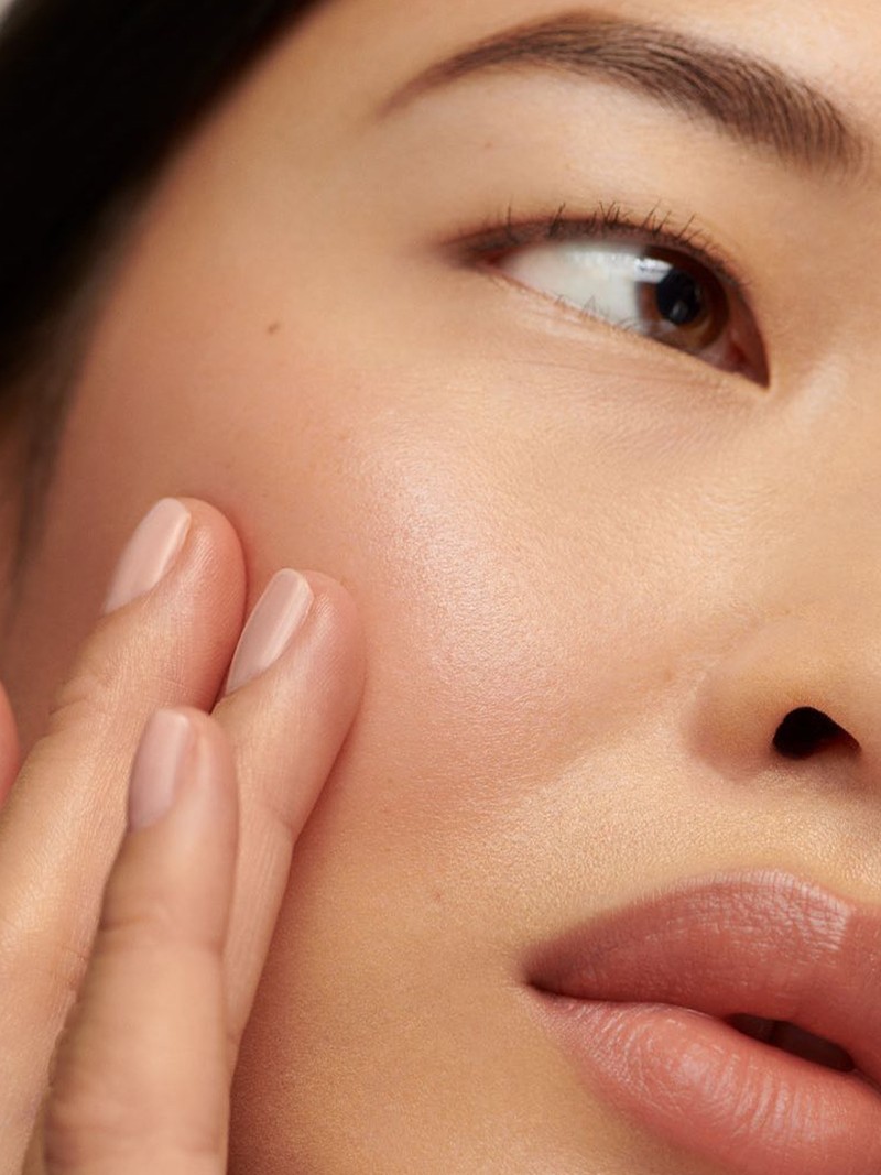 Product Spotlight: Bobbi Brown Vitamin Enriched Face Base