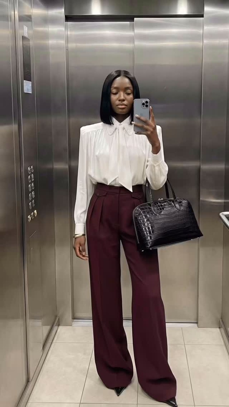 Today’s Office ‘Fit Check

Shirt: Chloe 
Trousers: Chloe 
Shoes: Jil Sander
Bag: Toteme 
Bracelet: Monica Vinader

This image was generated using AI tools.