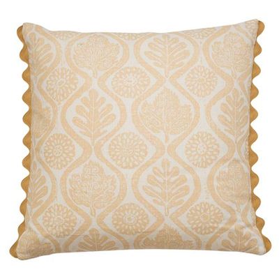 Oakleaves Cushion from Wicklewood