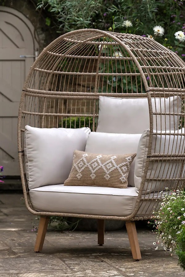 Cedar & Sage Melfi Egg Chair