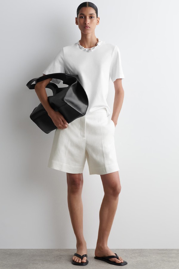 Tailored Elasticated Linen Shorts