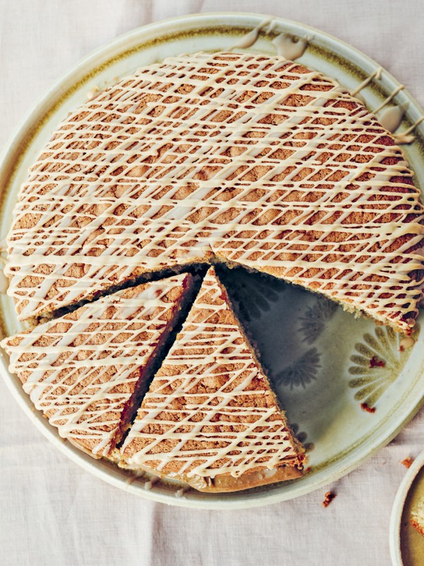 Hot Milk & Coffee Sponge Cake