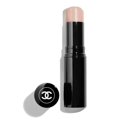 Baume Essentiel Multi-Use Glow Stick from Chanel