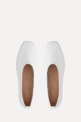 The Foundation Flat Shoes from Essen