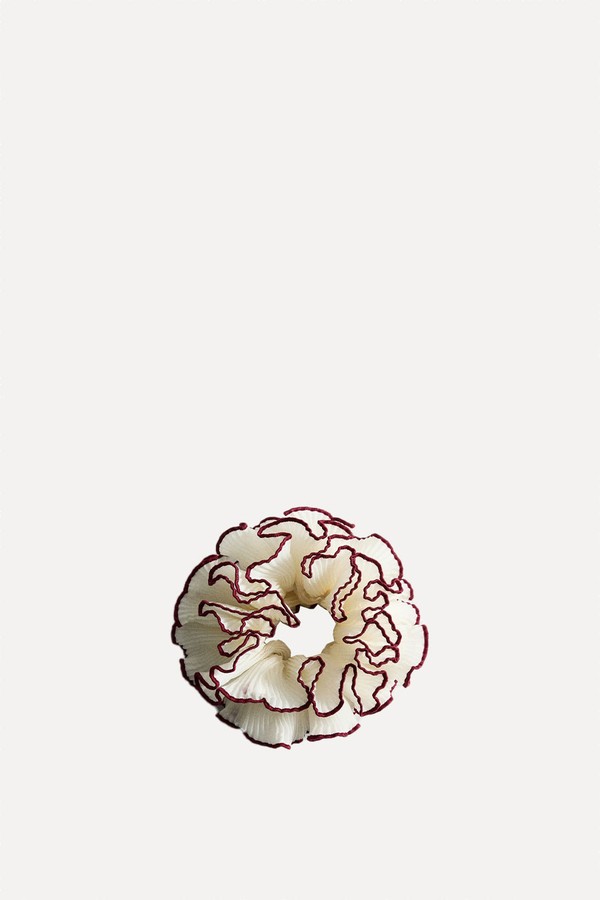 Flower Scrunchie With Contrasting Trim from Mango