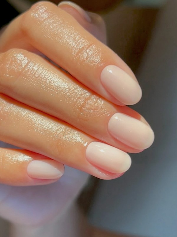 How To Get The Luminous Nail Look