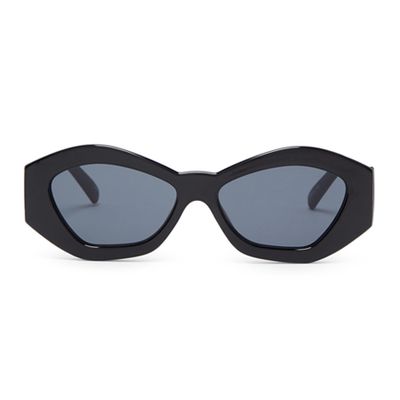 The Ginchiest Cat-Eye Acetate Sunglasses from Le Specs