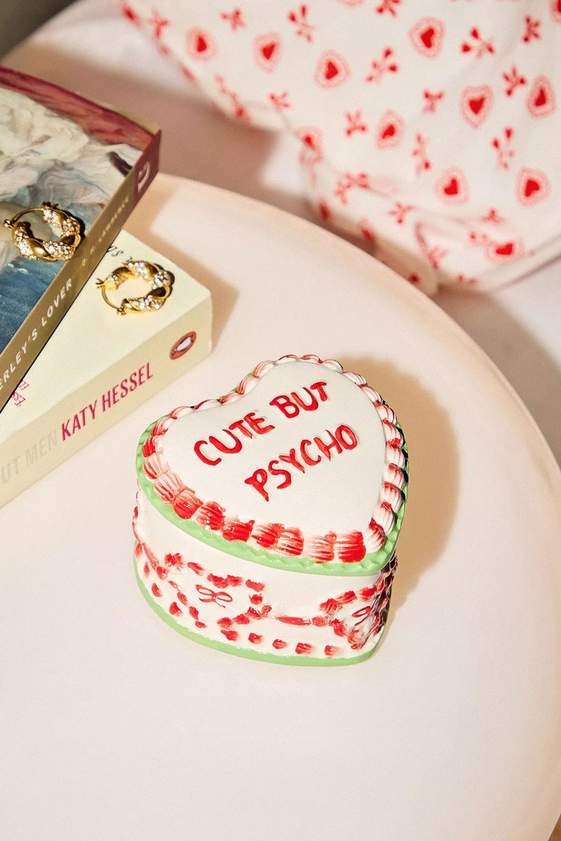 Cute Cake Heart Trinket Box