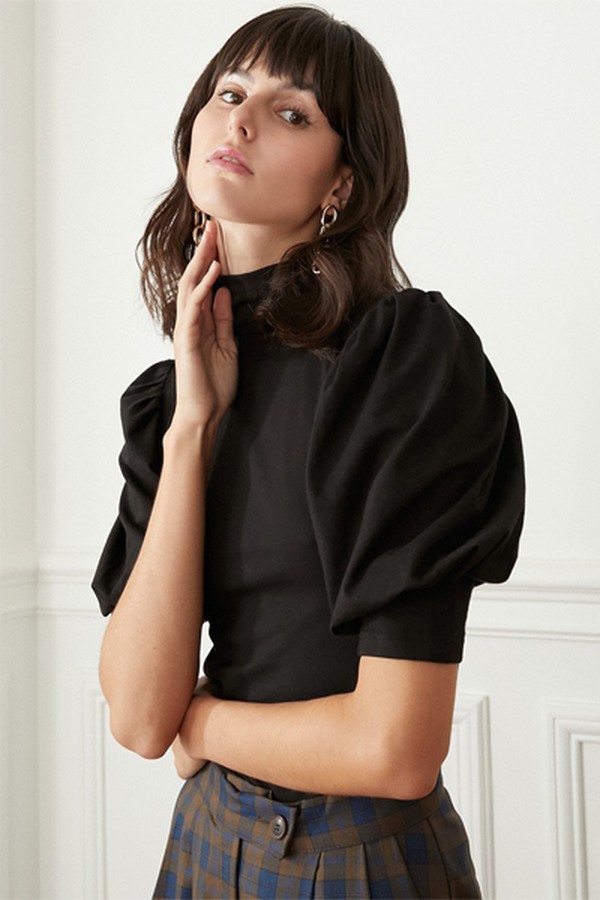 Black Puff Sleeve Top