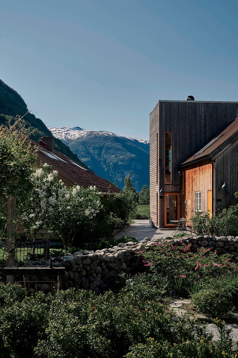 29/2 Aurland