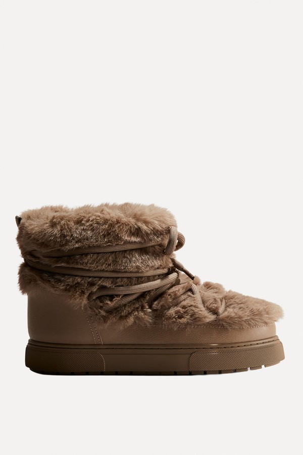 Warm-Lined Fluffy Snow Boots from H&M
