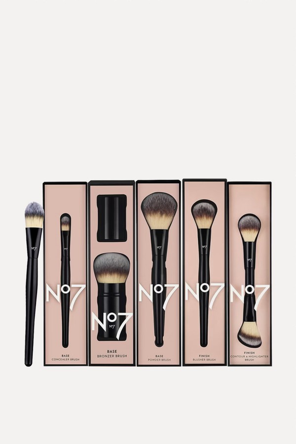 6 Piece Brush Kit 4.5 from No7 