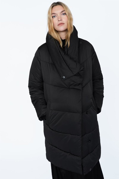 Puffer Coat with Wraparound Collar from Zara