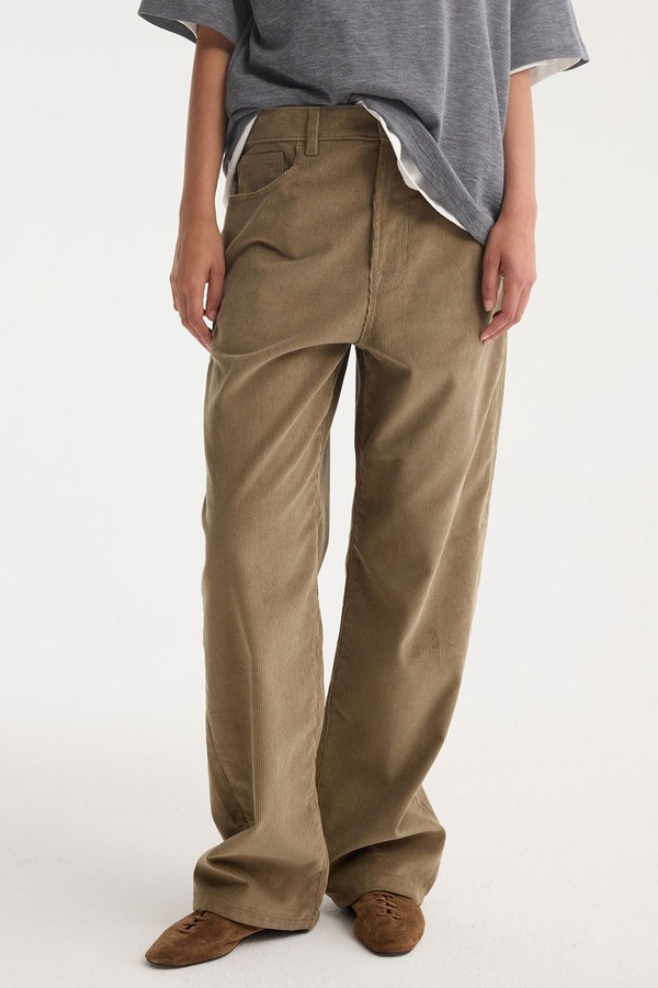 Relaxed Corduroy Trousers from Róhe