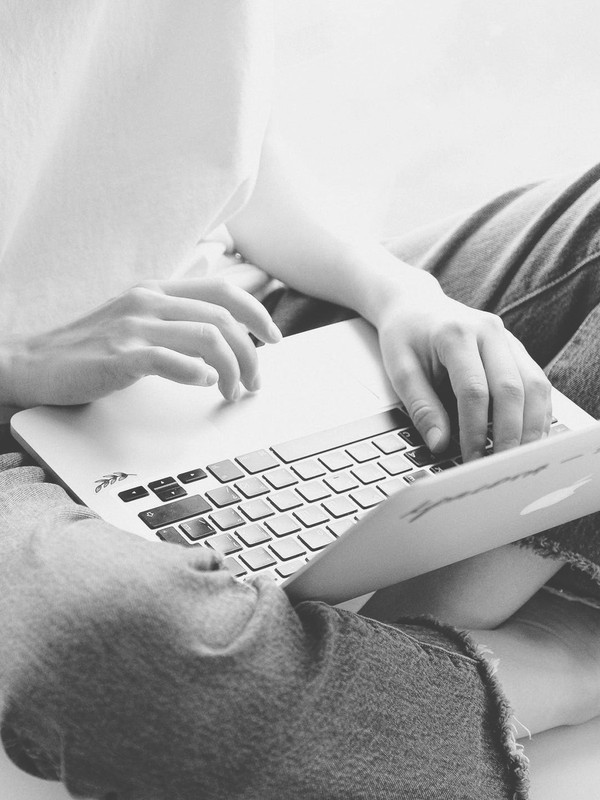 8 Ways To Protect Yourself When Shopping Online 