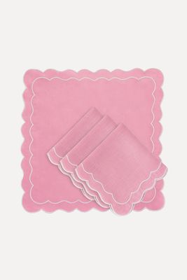 Set of 4 Pure Linen Scalloped Edged Napkins from Clio & Clover