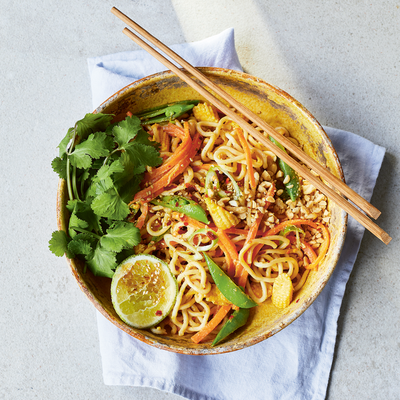 Spicy Peanut Stir Fry With Noodles