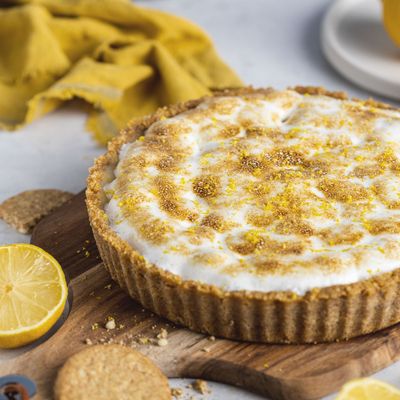 Biscuit Base Lemon Meringue Pie 