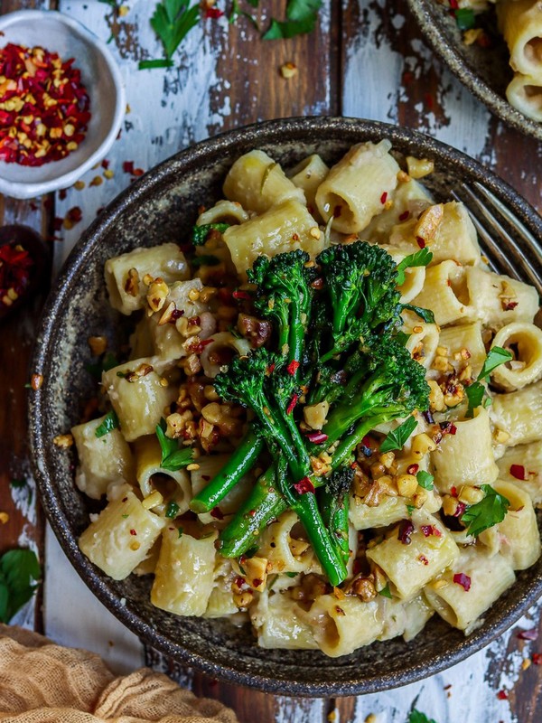 Creamy Tuscan Cannellini Bean Pasta With Tenderstem Broccoli