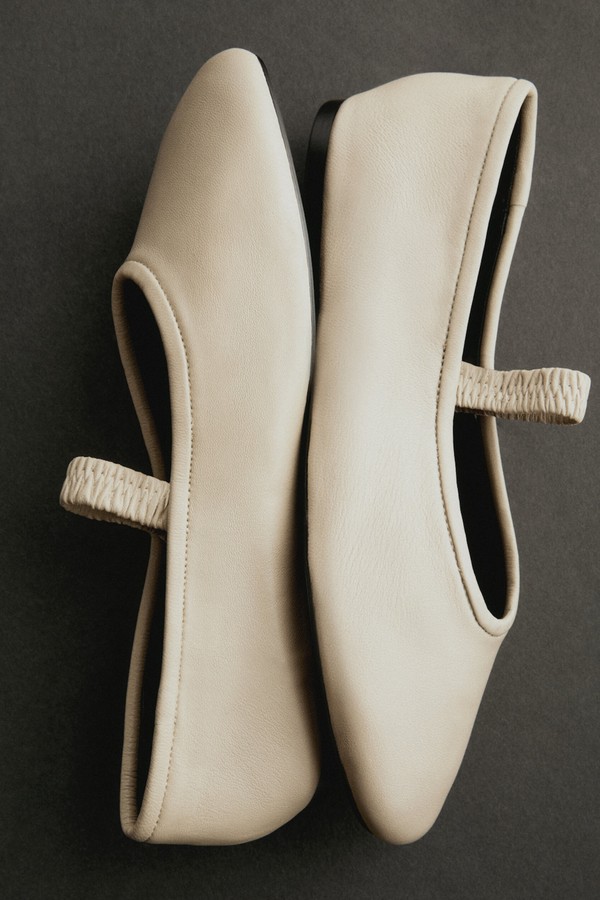 Soft Elastic Ballet Flats from Massimo Dutti