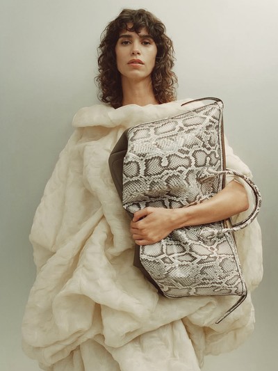 The Round Up: Snake Print