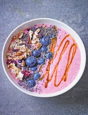 Berry, Coconut and Chia Smoothie Bowl