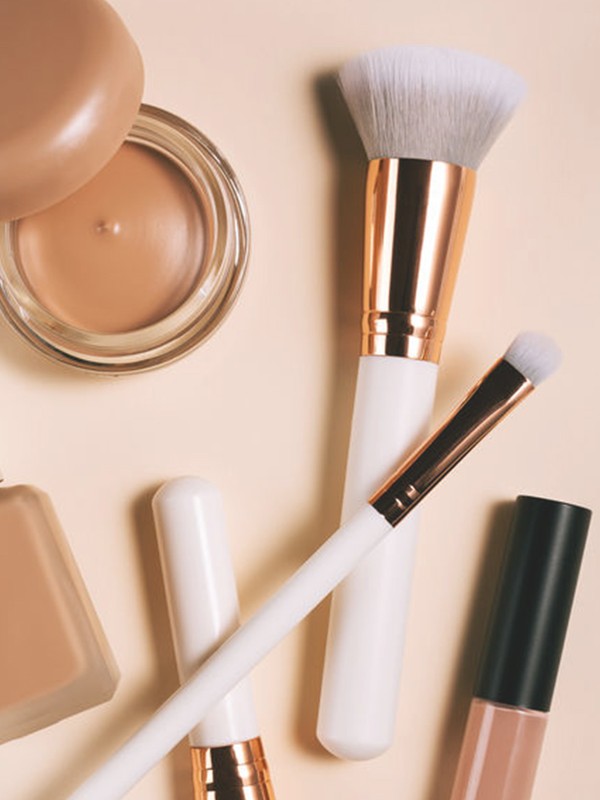 Alphabetical Creams: We Explain The Difference Between BB, CC & DD Creams