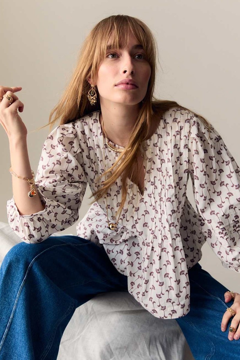 Pure Cotton Printed V-Neck Pintuck Blouse